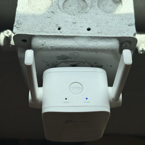 TP-Link TL-WA855RE Repeater 300MBit WLAN N Repeater & Access Point US Seller - Picture 10 of 10